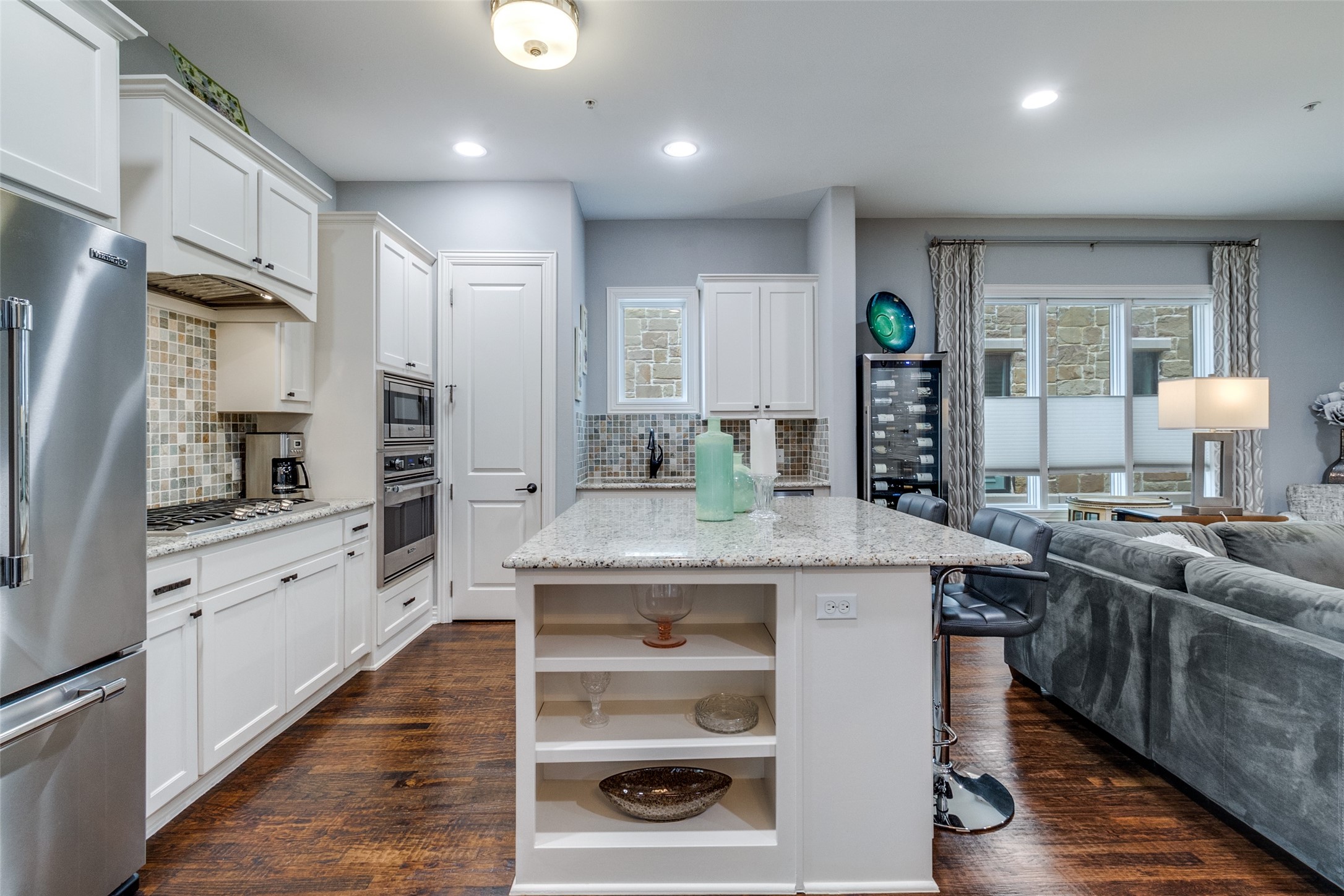 2811 Hood Street Dallas TX 75219