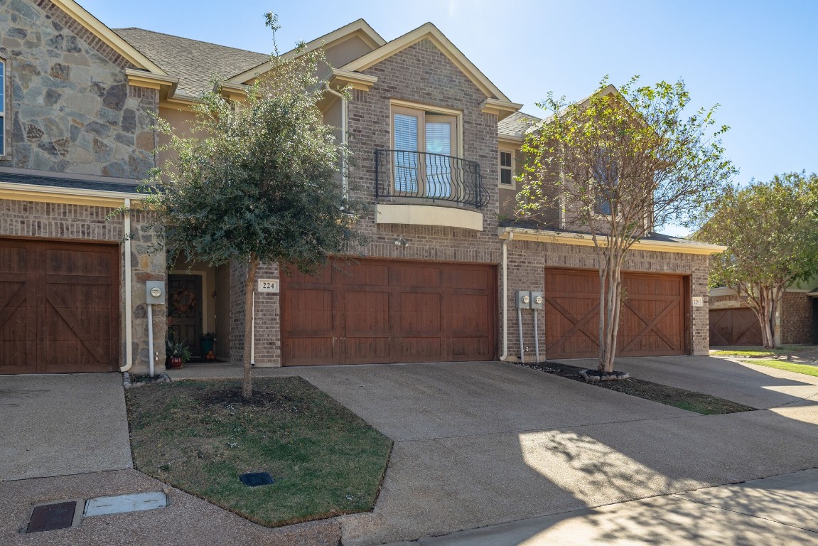 224 Corinna Court Hurst TX 76053