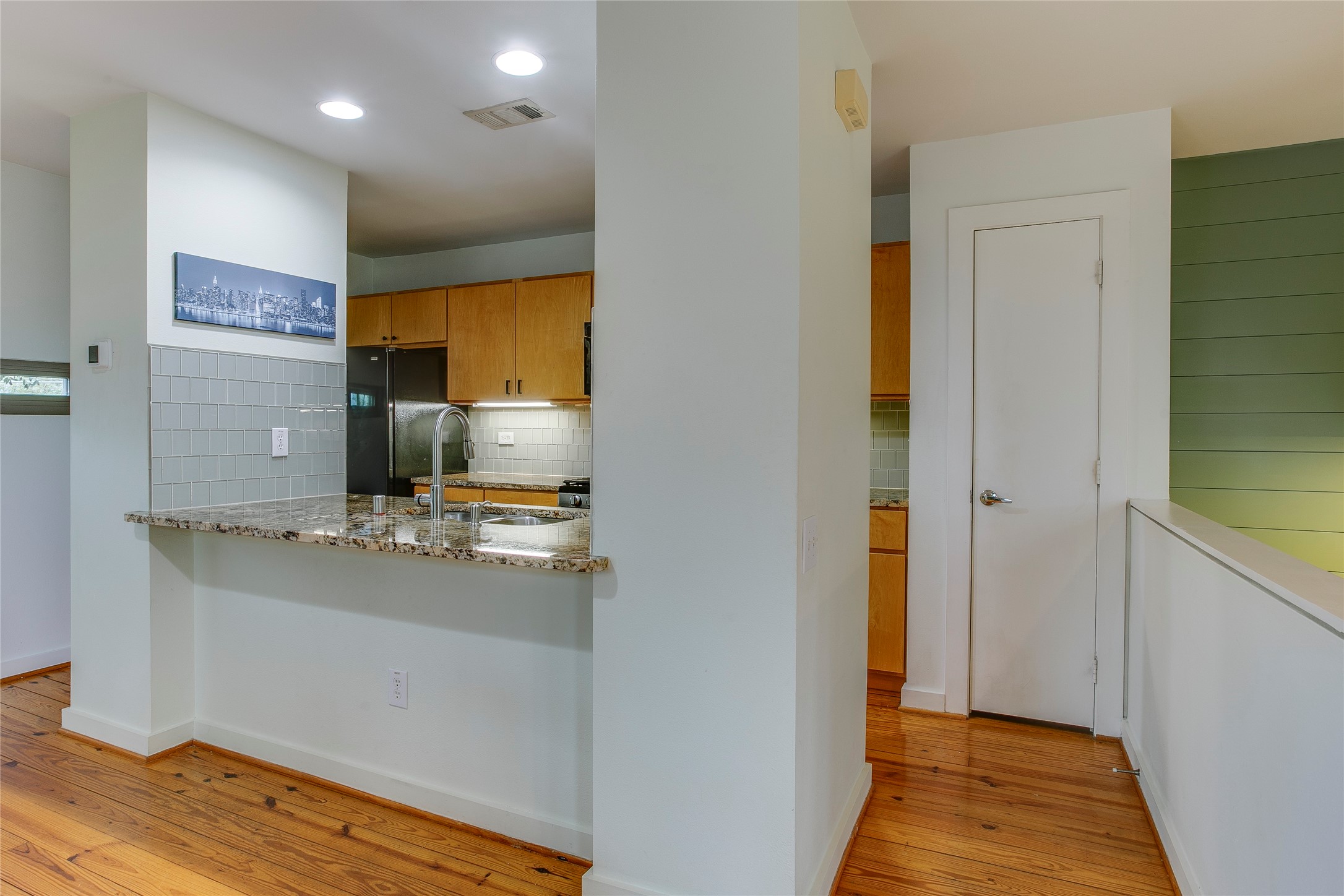 3801 San Jacinto Dallas TX 75204