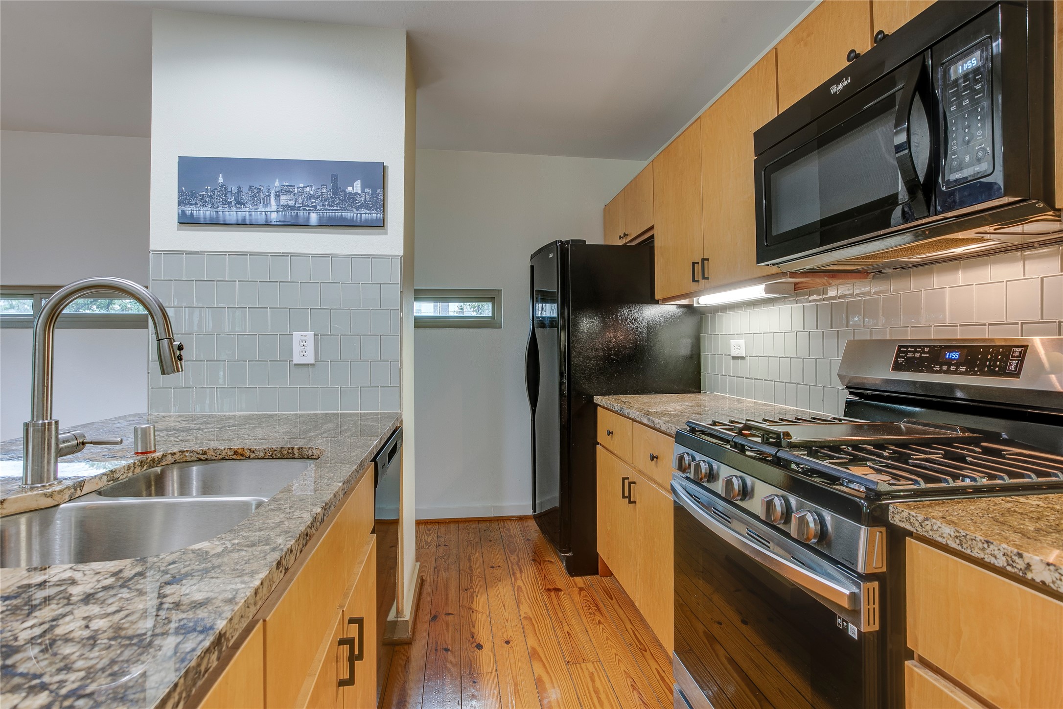 3801 San Jacinto Dallas TX 75204