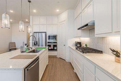 8148 Legacy Oak Drive Mckinney TX 75071
