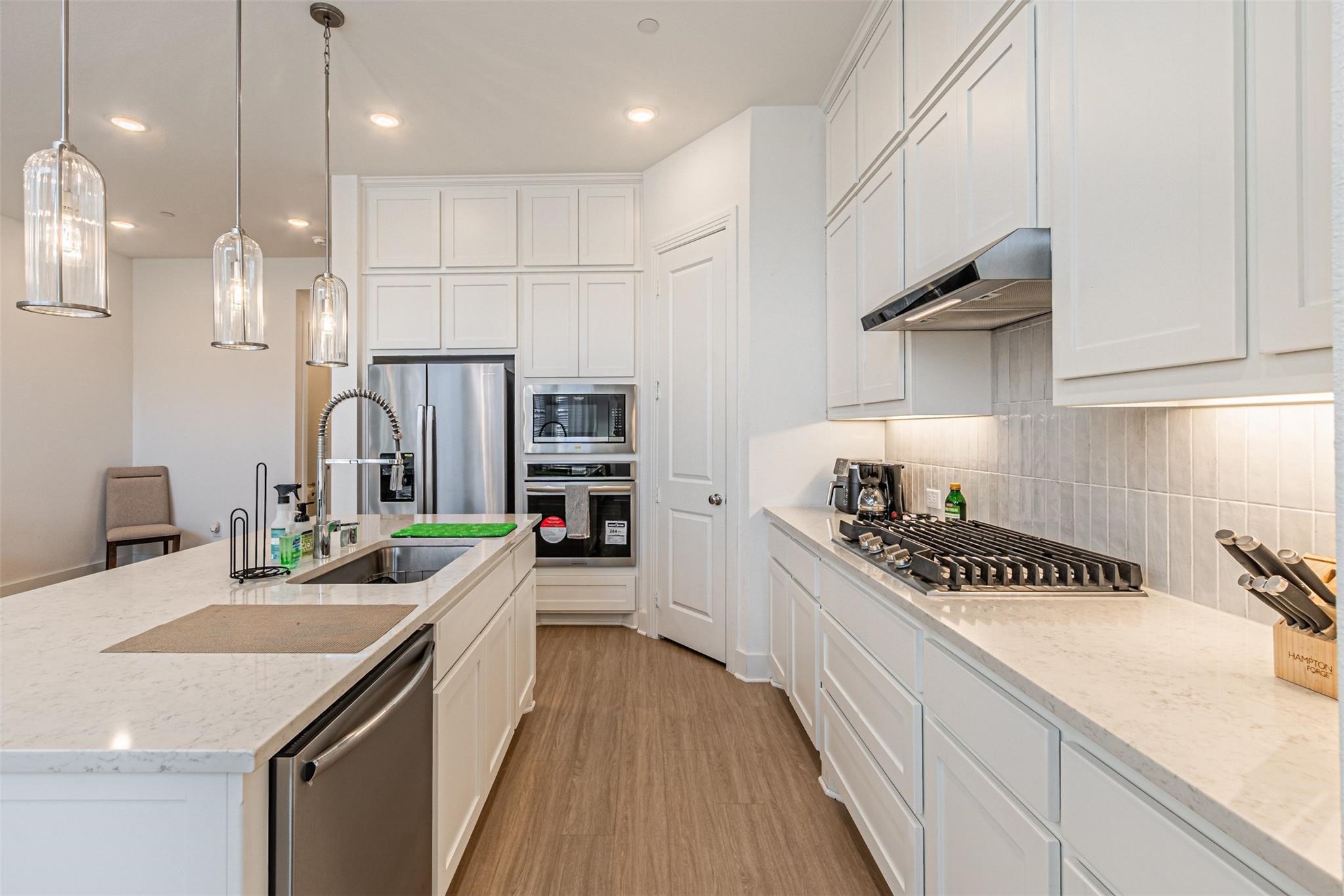 8148 Legacy Oak Drive Mckinney TX 75071