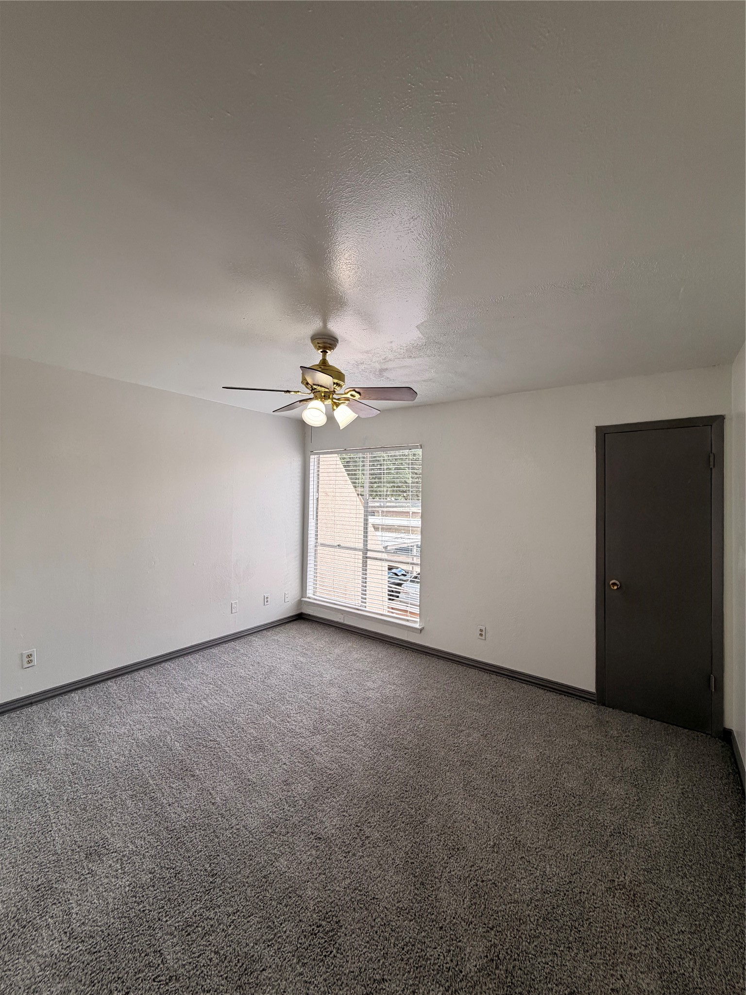 3045 Park Lane Dallas TX 75220