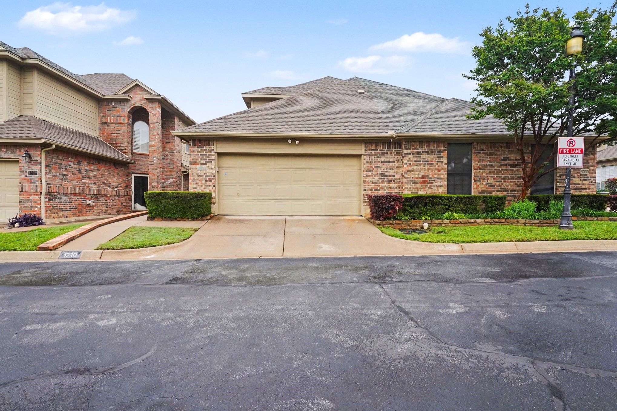 1230 Woodland Park Drive Hurst TX 76053