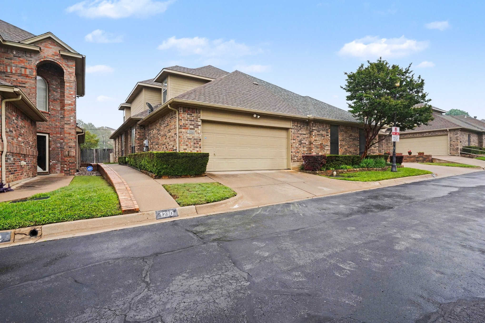 1230 Woodland Park Drive Hurst TX 76053