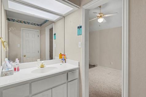 1230 Woodland Park Drive Hurst TX 76053