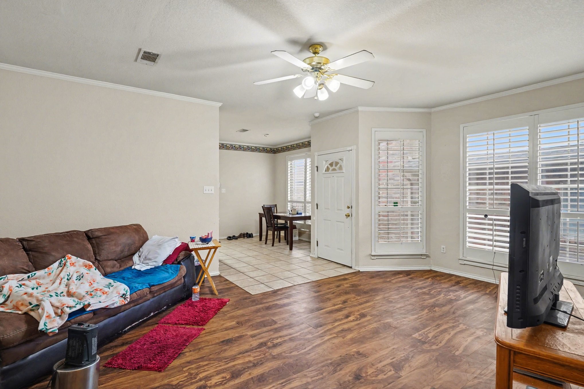 1230 Woodland Park Drive Hurst TX 76053