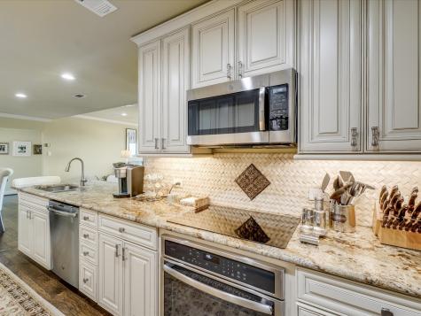 6335 W Northwest Highway Dallas TX 75225