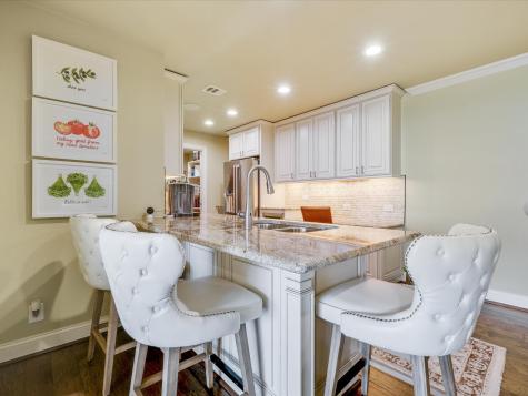 6335 W Northwest Highway Dallas TX 75225