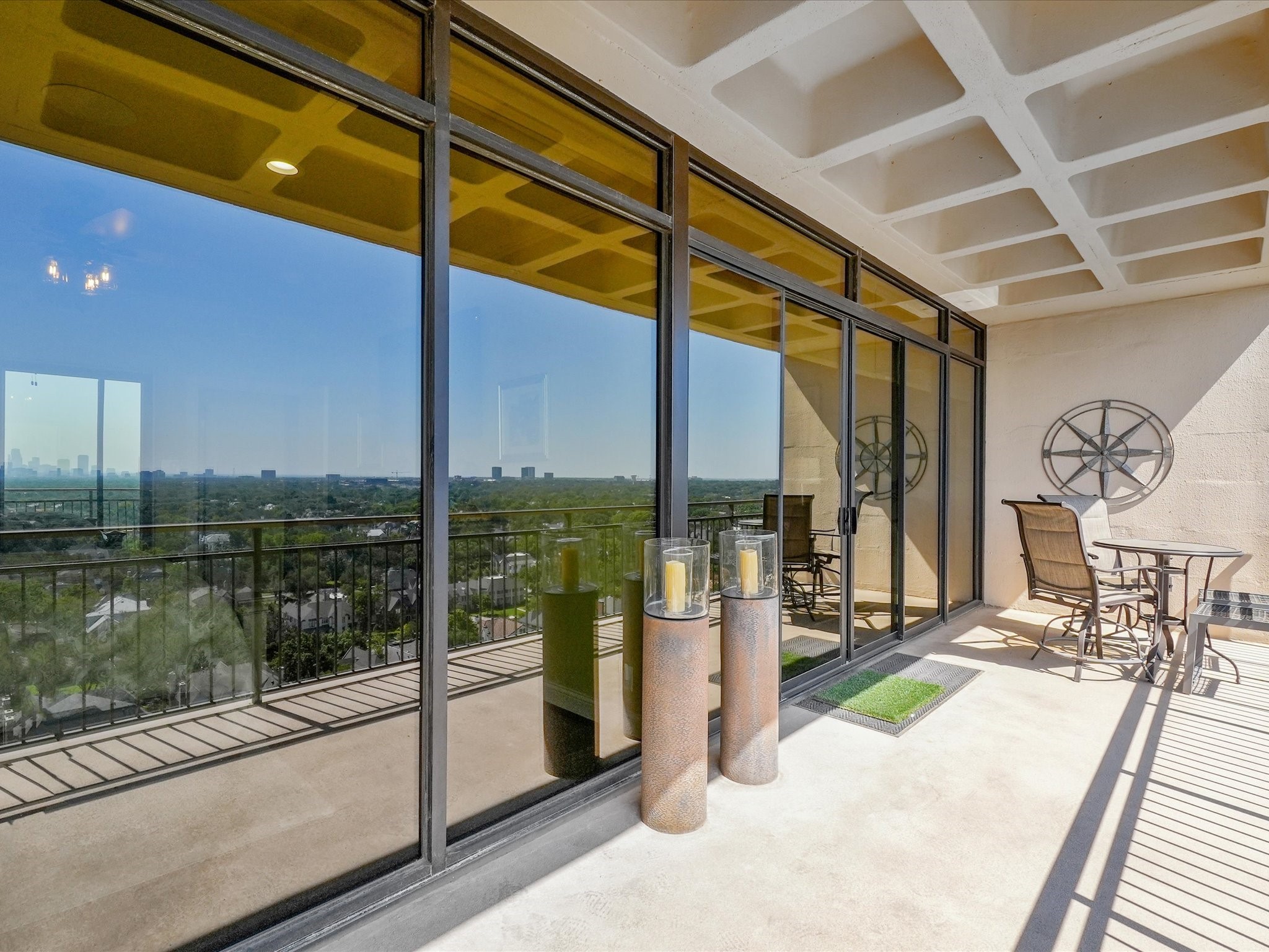 6335 W Northwest Highway Dallas TX 75225