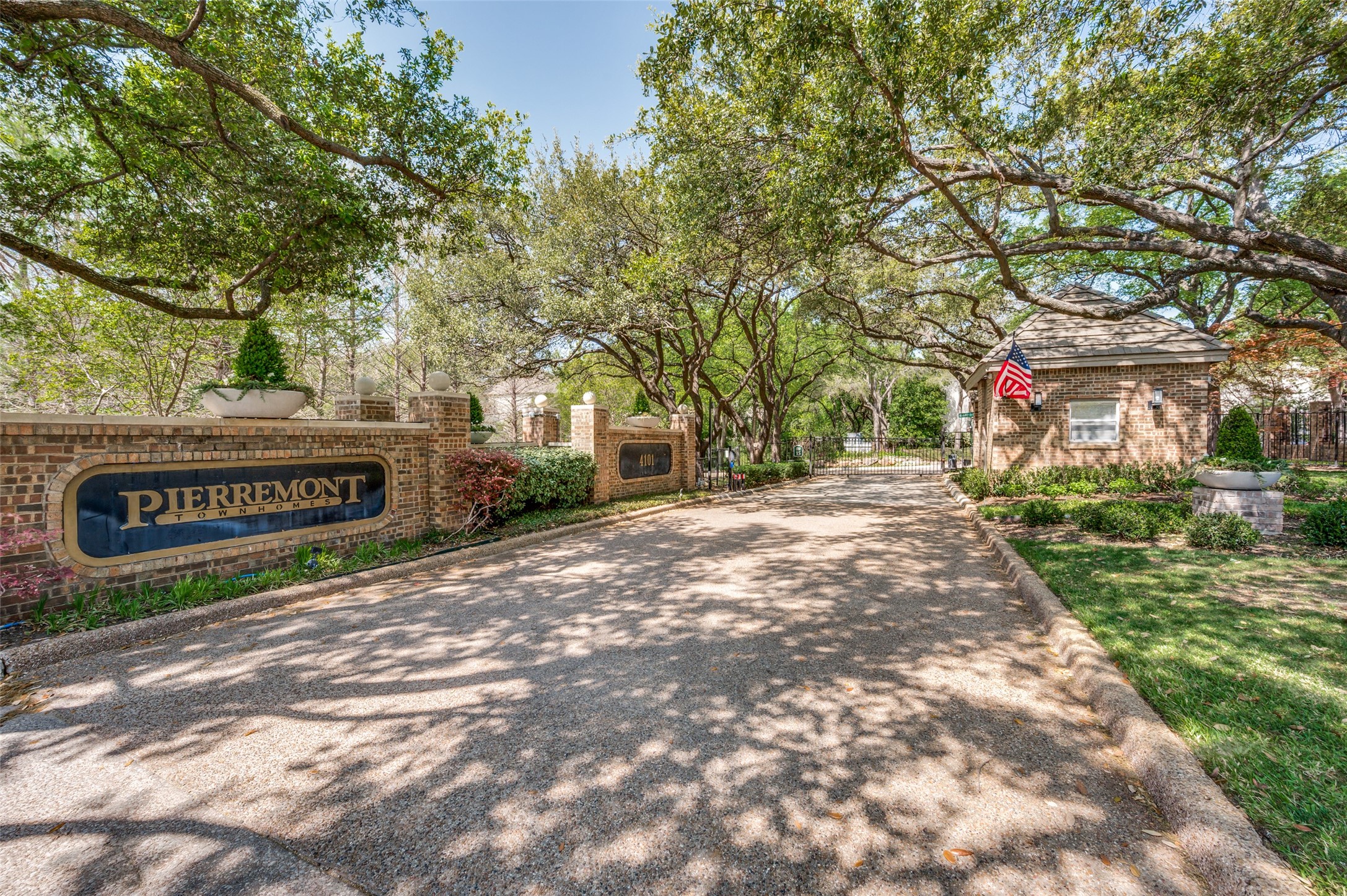 4113 Woodcreek Drive Dallas TX 75220