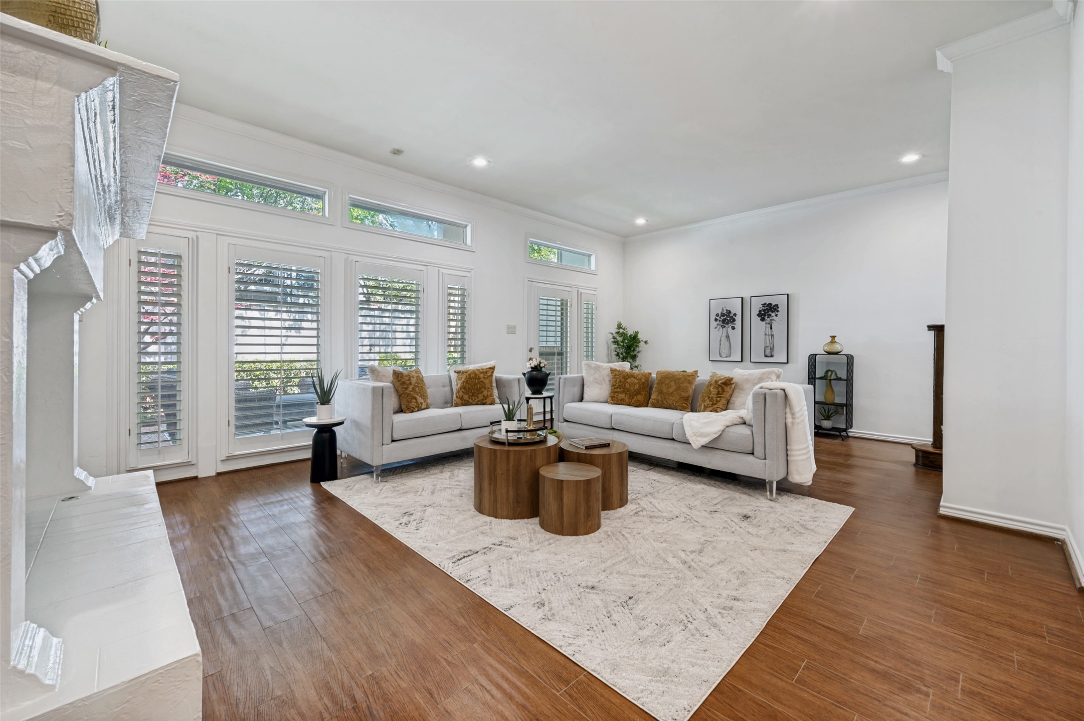 4113 Woodcreek Drive Dallas TX 75220
