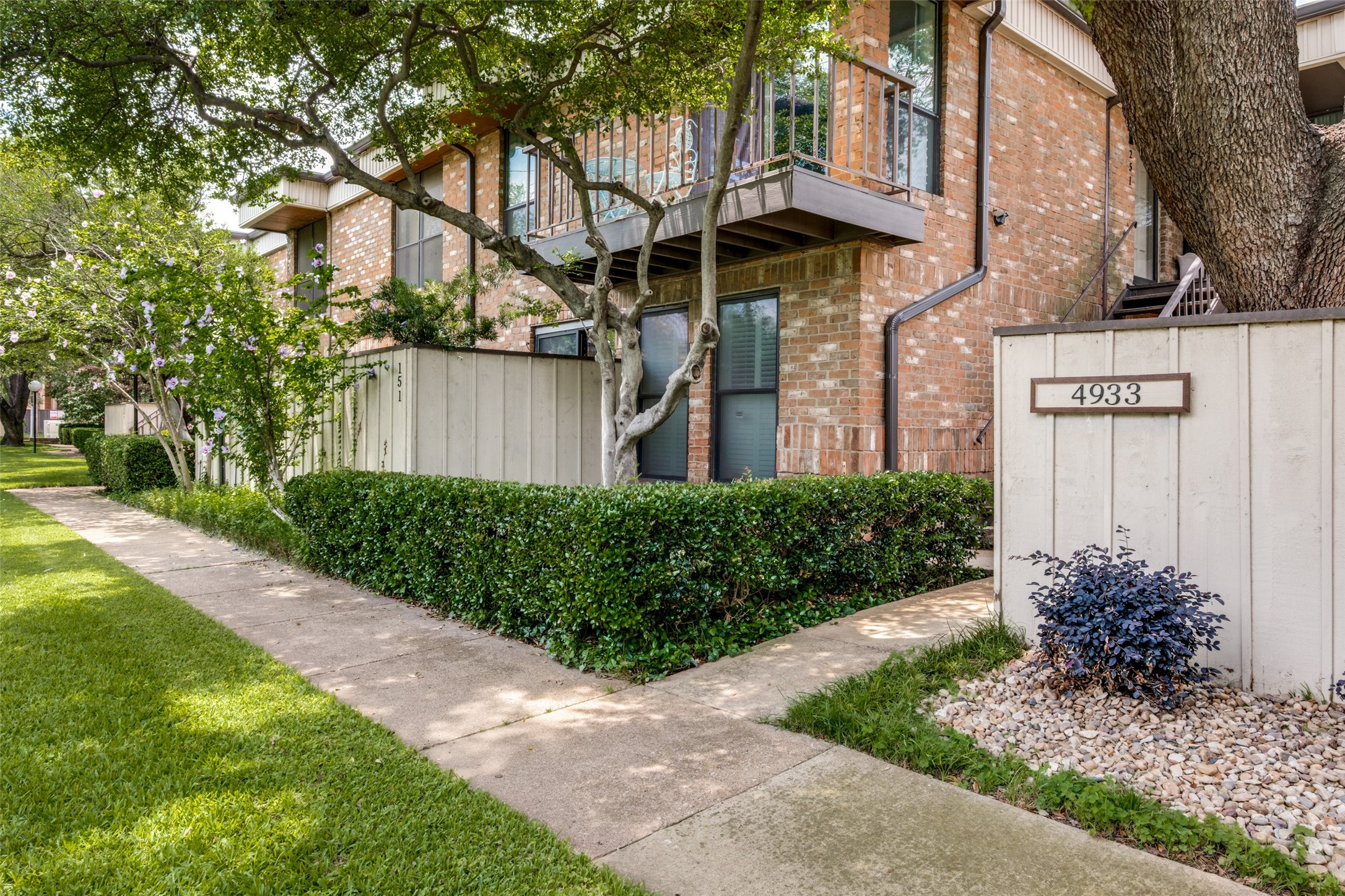 4933 Skillman Street Dallas TX 75206