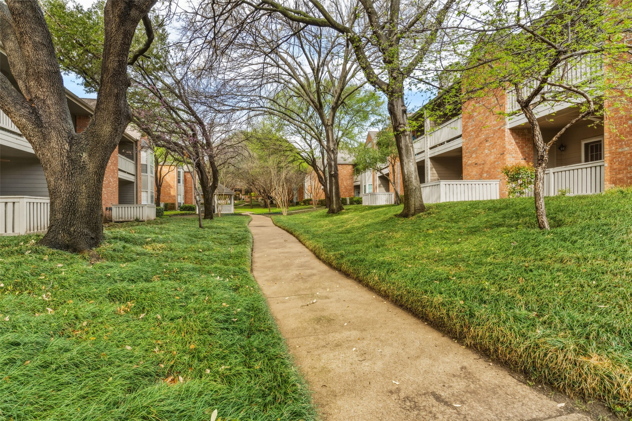 12660 Hillcrest Road Dallas TX 75230