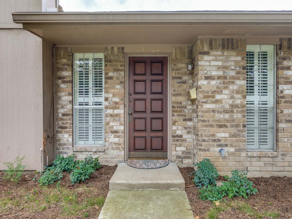 10824 Pagewood Drive Dallas TX 75230