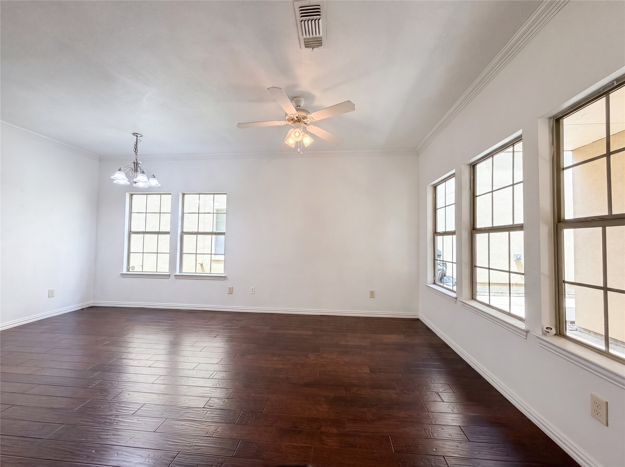 1524 Aldra Drive Fort Worth TX 76120
