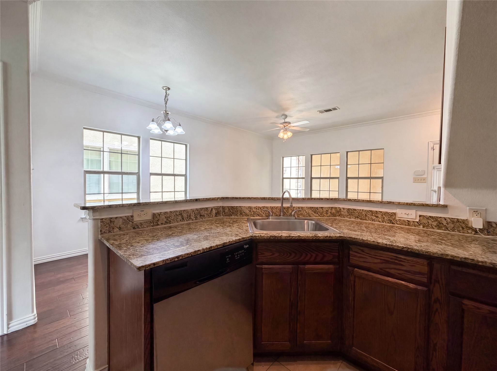 1524 Aldra Drive Fort Worth TX 76120