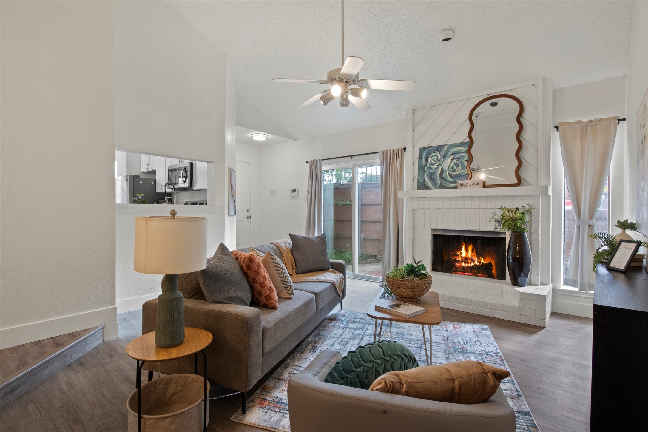 2634 Encina Irving TX 75038