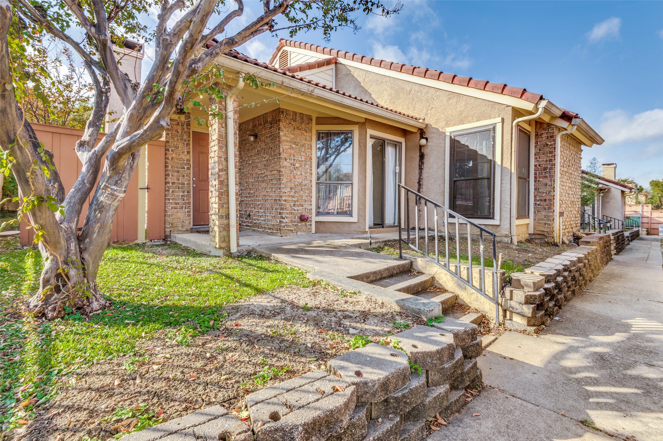 2634 Encina Irving TX 75038