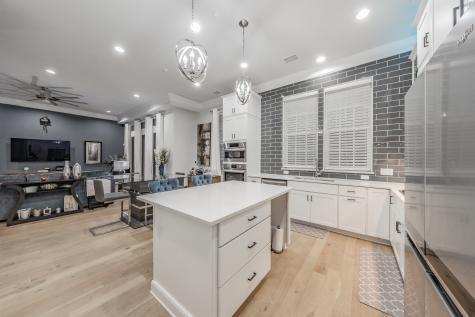 7333 Valley View Lane Dallas TX 75240