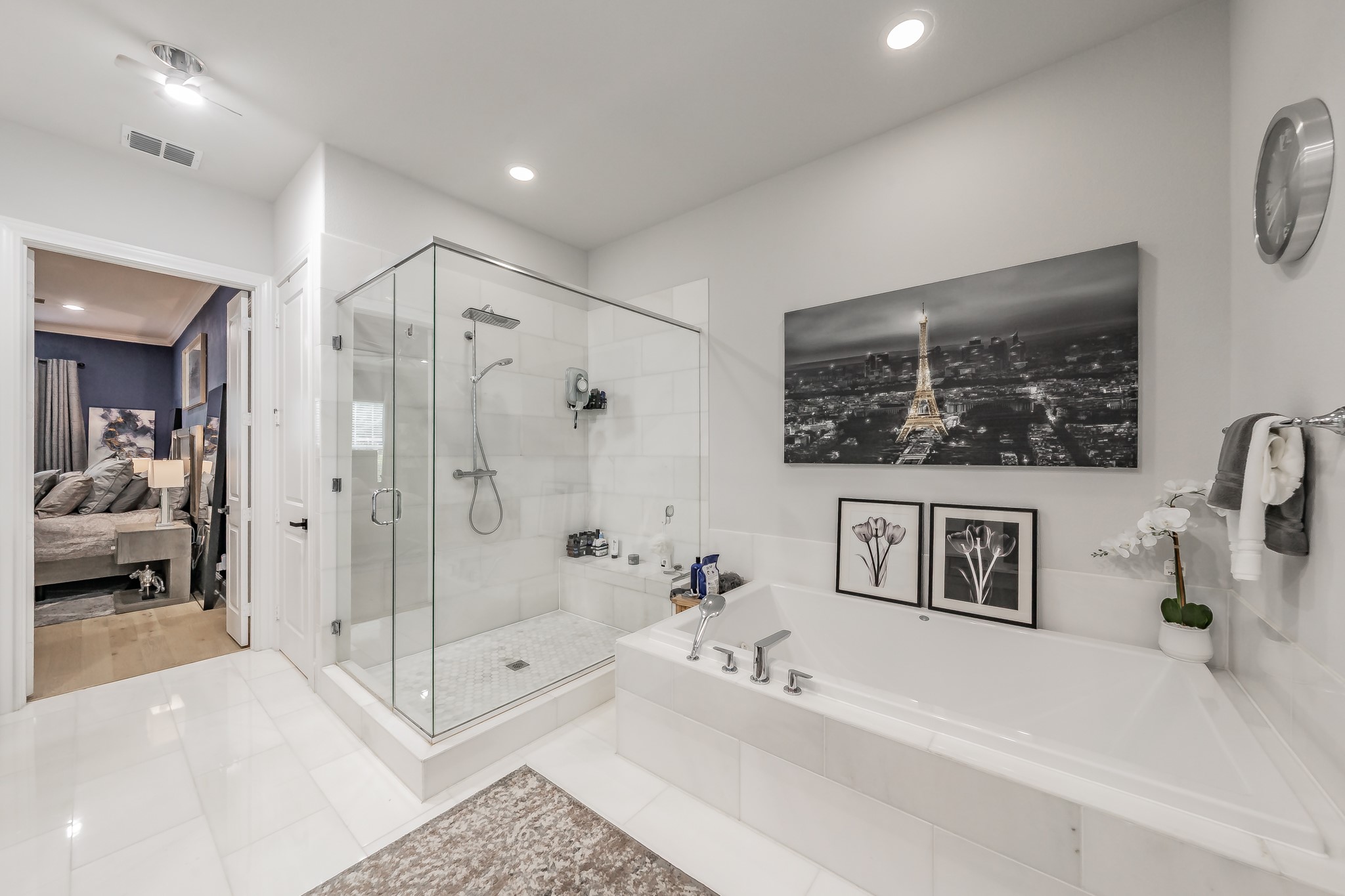 7333 Valley View Lane Dallas TX 75240