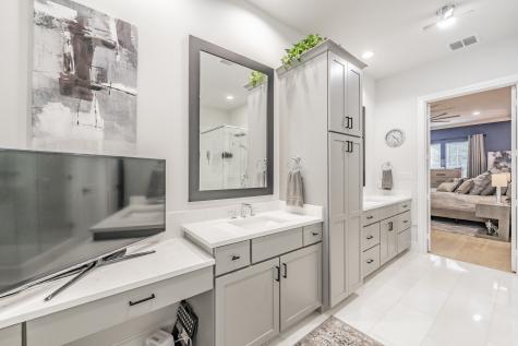 7333 Valley View Lane Dallas TX 75240