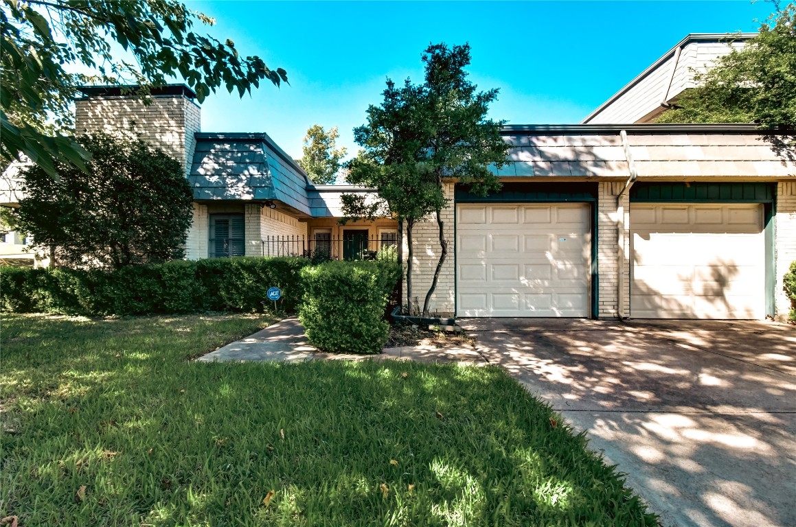 1621 Wilson Road Fort Worth TX 76112