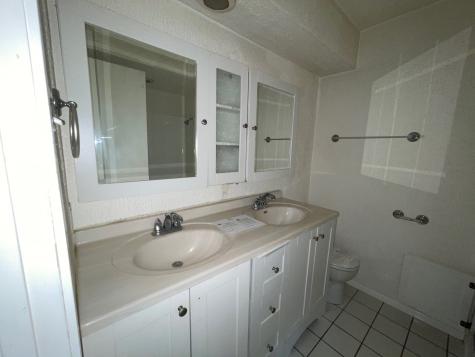 9726 Amberton Parkway Dallas TX 75243