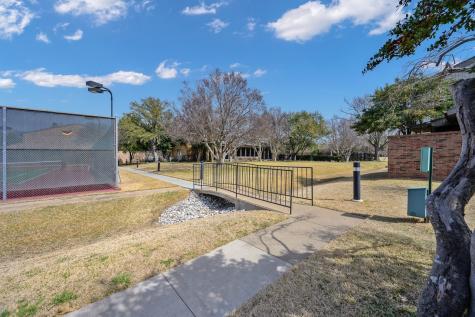 12332 Montego Plaza Dallas TX 75230