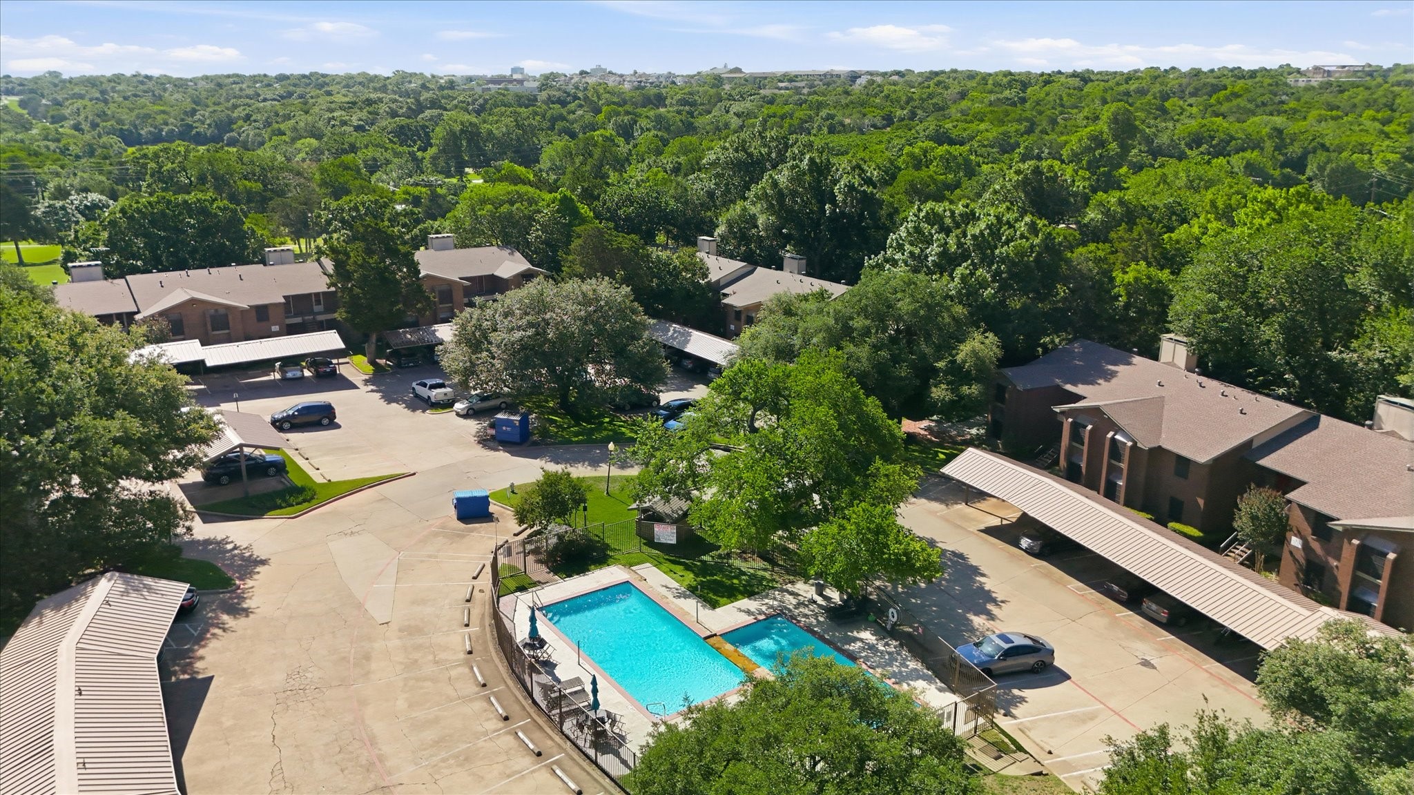 2505 Wedglea Drive Dallas TX 75211