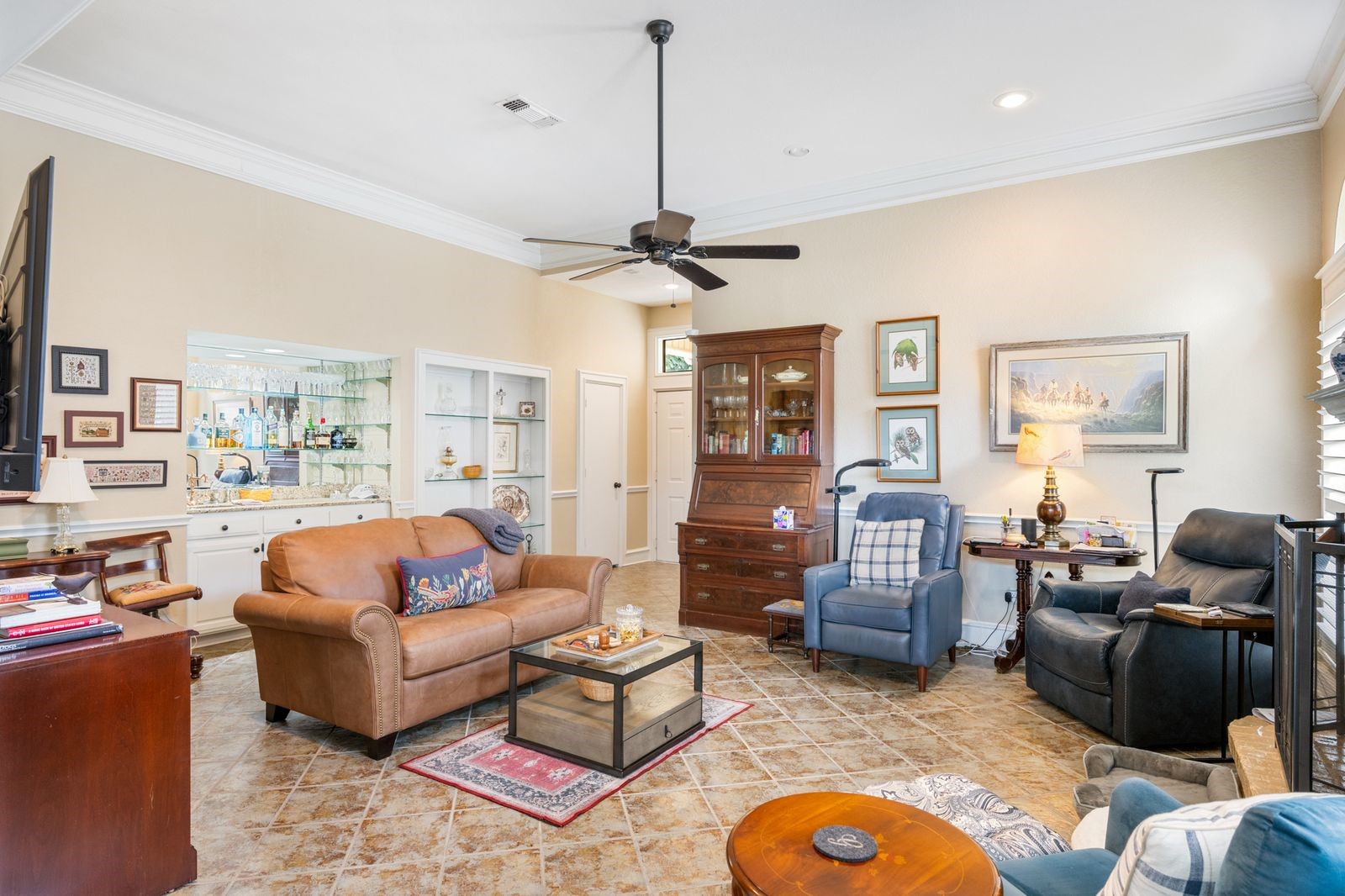 2015 N Saint Andrews Court Arlington TX 76011