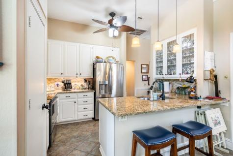 2015 N Saint Andrews Court Arlington TX 76011