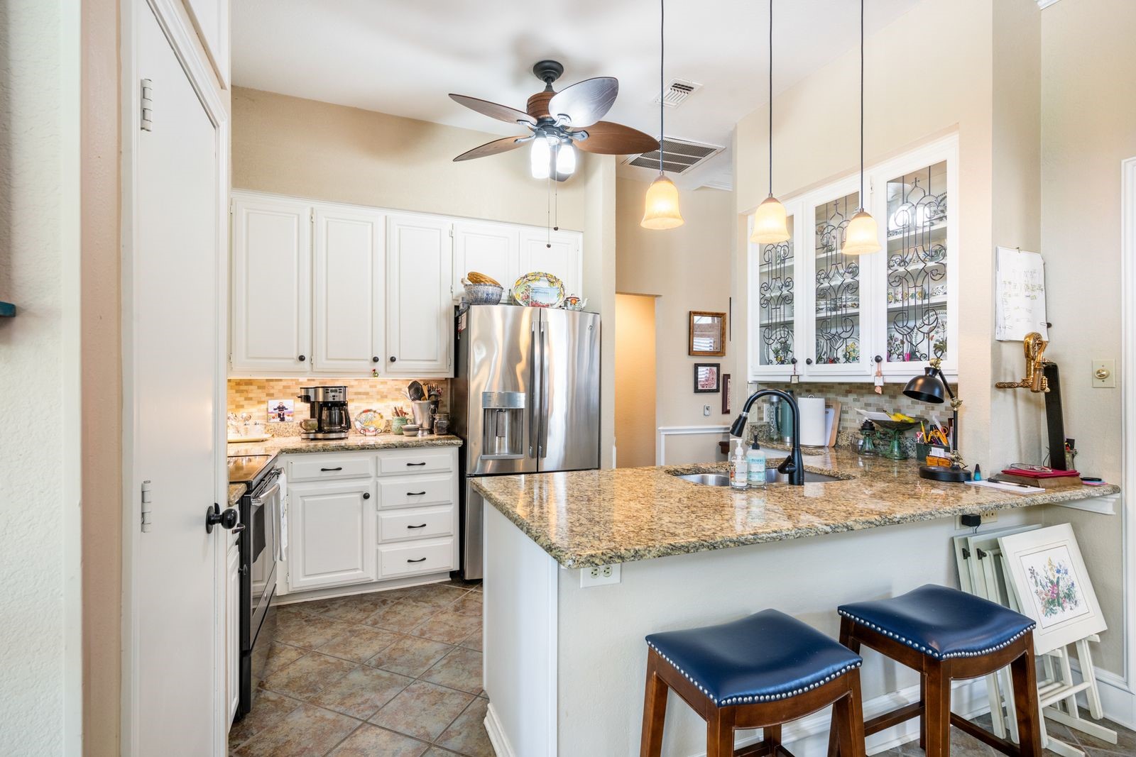 2015 N Saint Andrews Court Arlington TX 76011