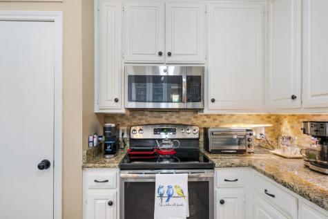 2015 N Saint Andrews Court Arlington TX 76011