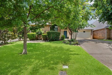 2015 N Saint Andrews Court Arlington TX 76011