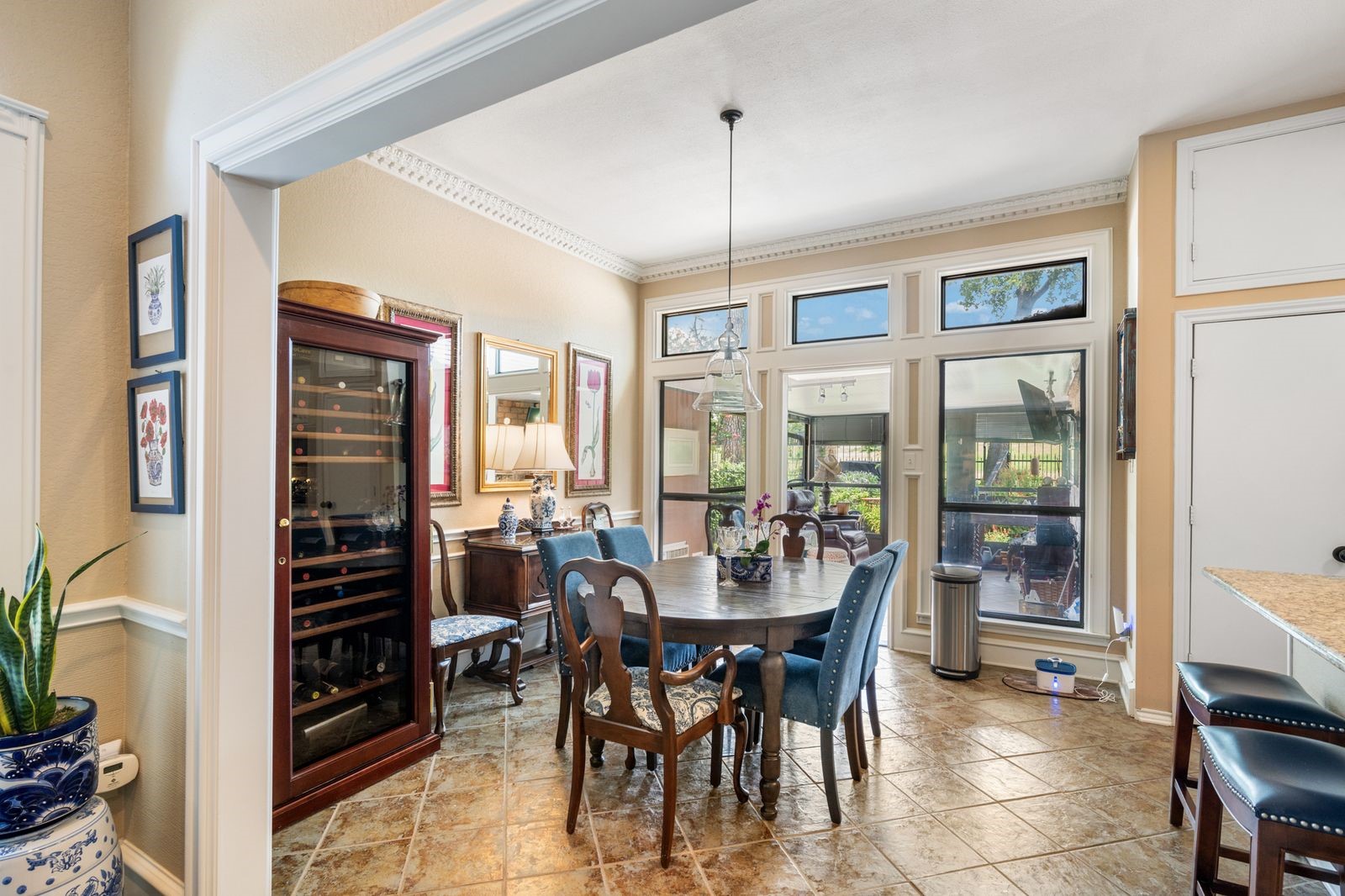 2015 N Saint Andrews Court Arlington TX 76011