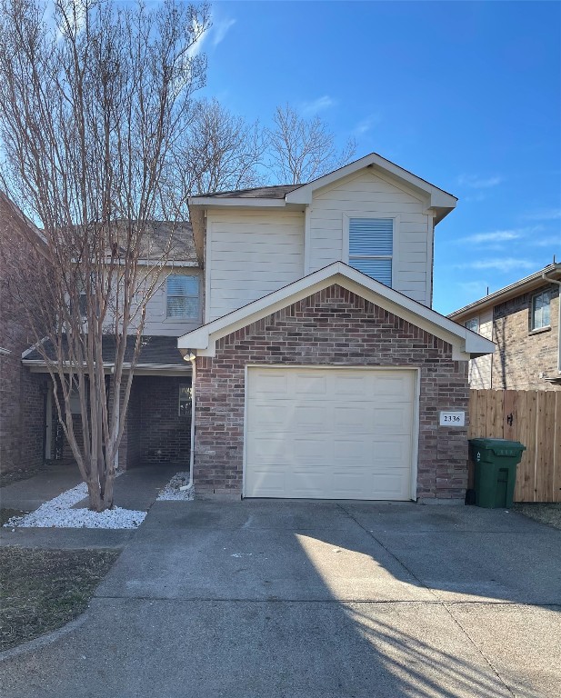 2336 Kingsway Drive Arlington TX 76012