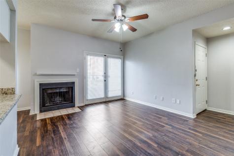 9747 Whitehurst Drive Dallas TX 75243