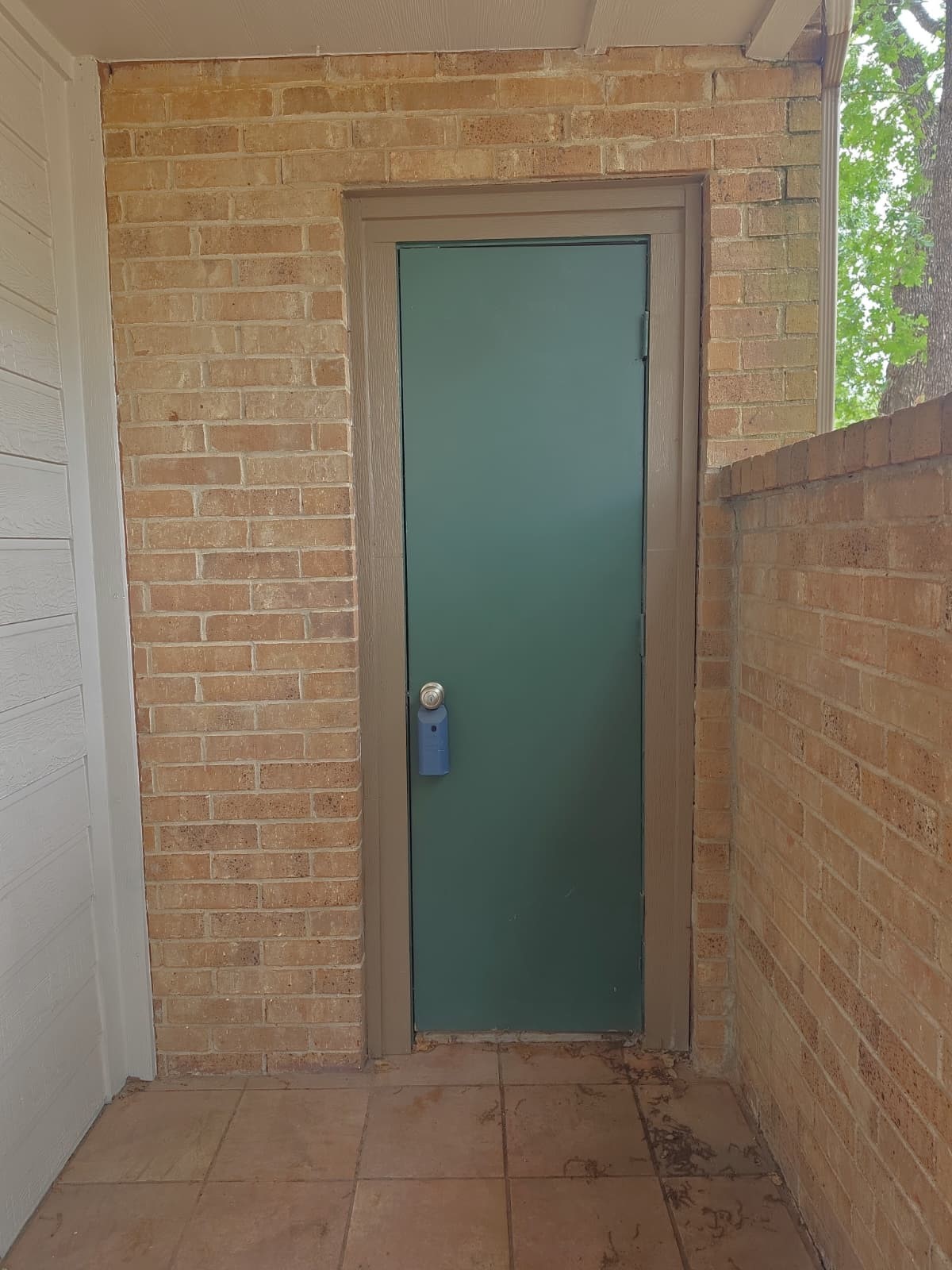 2304 Balsam Drive Arlington TX 76006