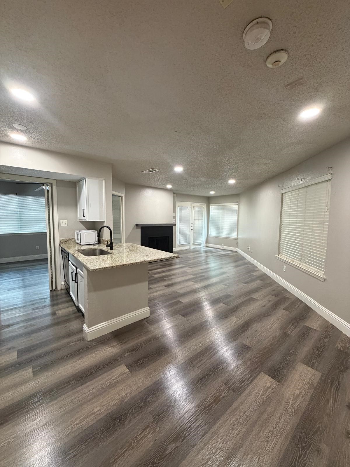 2304 Balsam Drive Arlington TX 76006