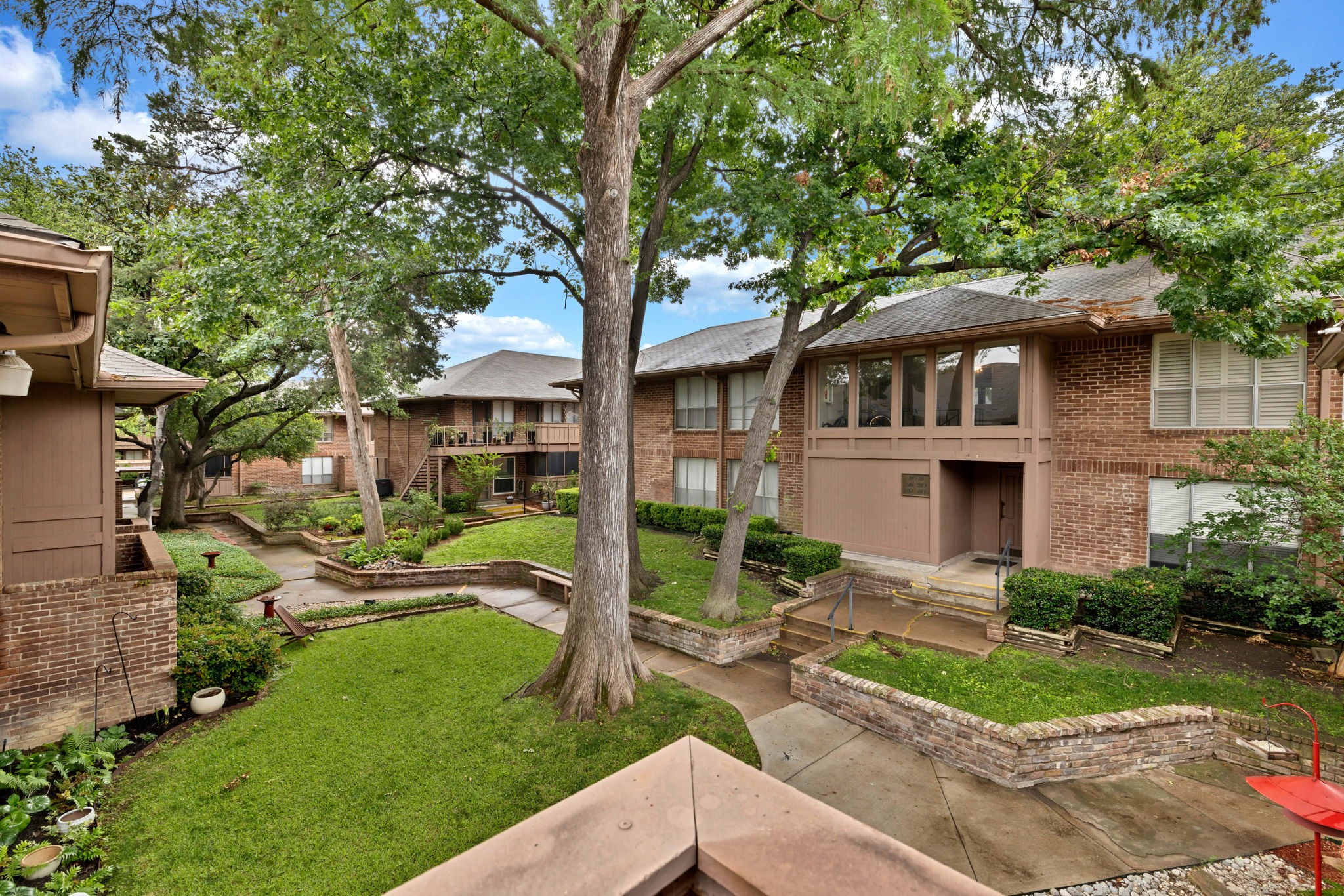 10536 Stone Canyon Road Dallas TX 75230