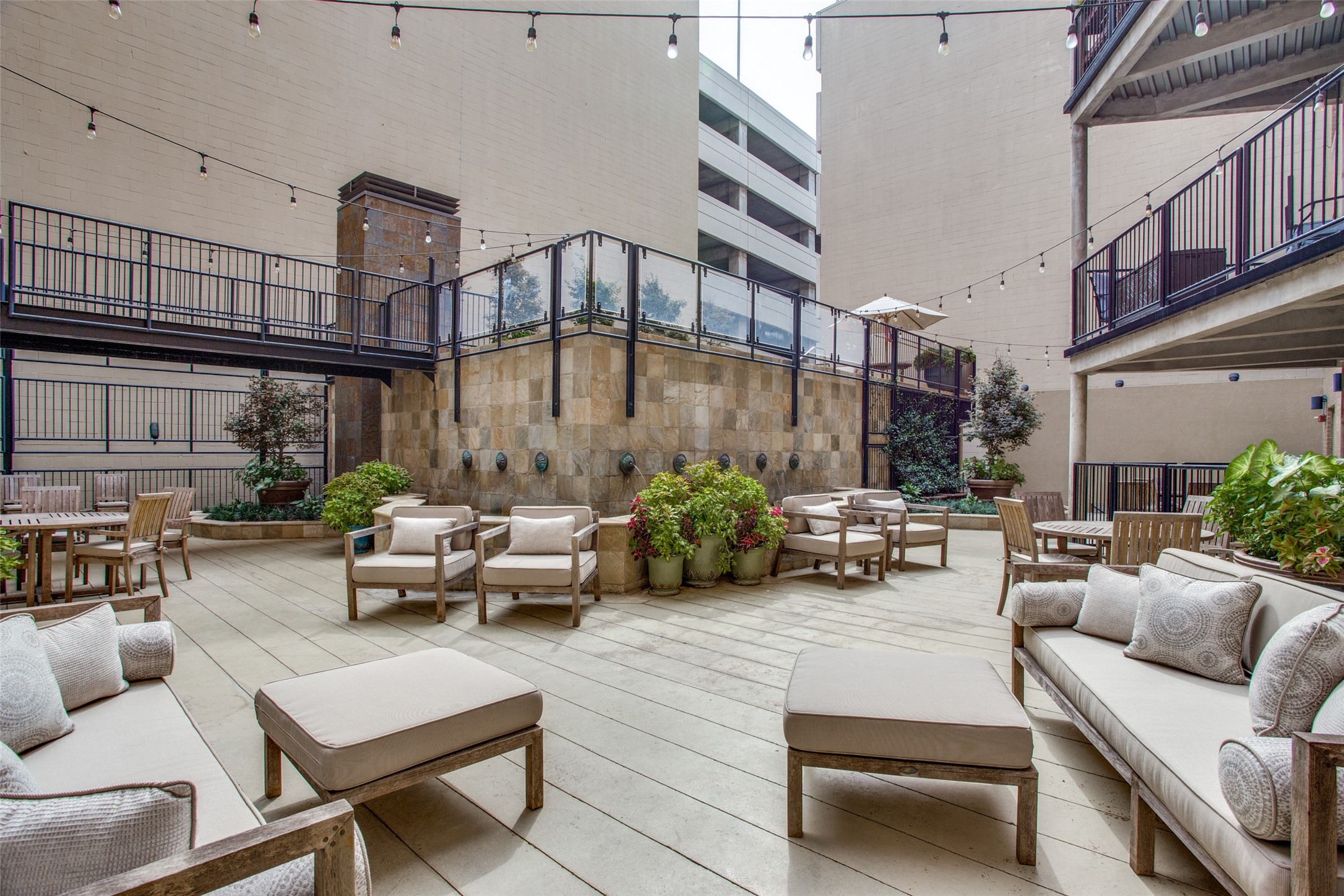 411 W 7th Street Fort Worth TX 76102