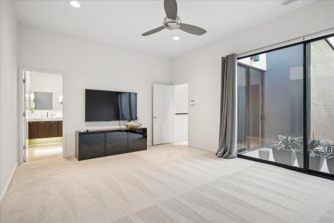 3210 Elizabeth Street Dallas TX 75204