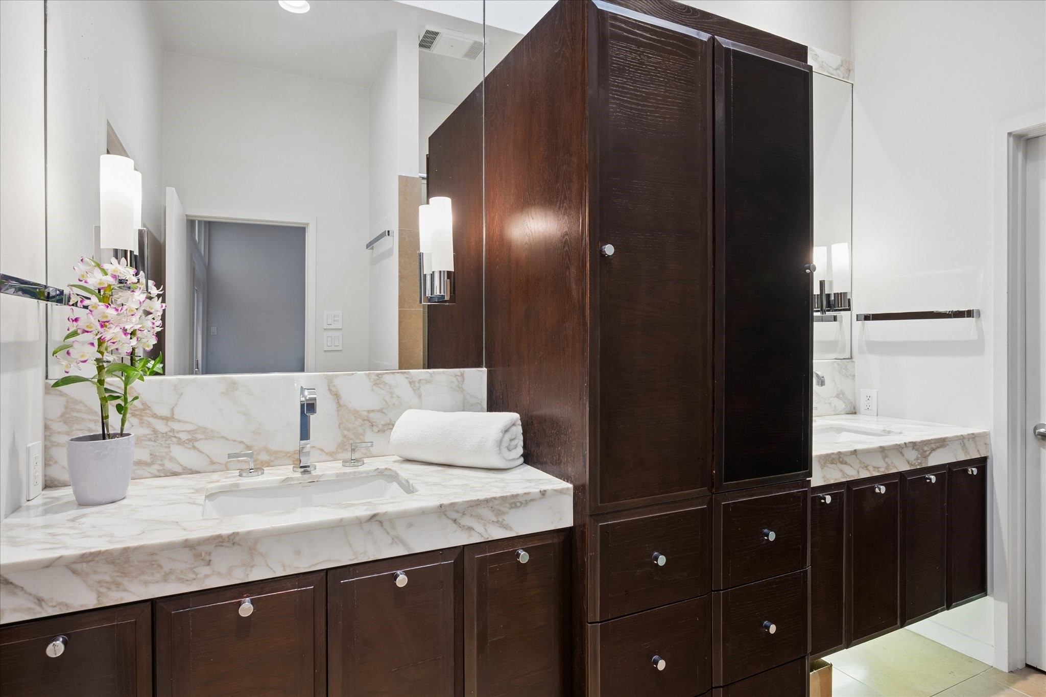 3210 Elizabeth Street Dallas TX 75204