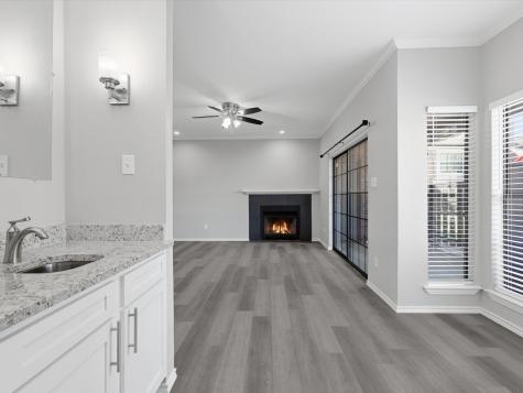 411 Pebble Way Arlington TX 76006