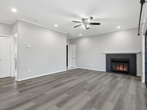 411 Pebble Way Arlington TX 76006