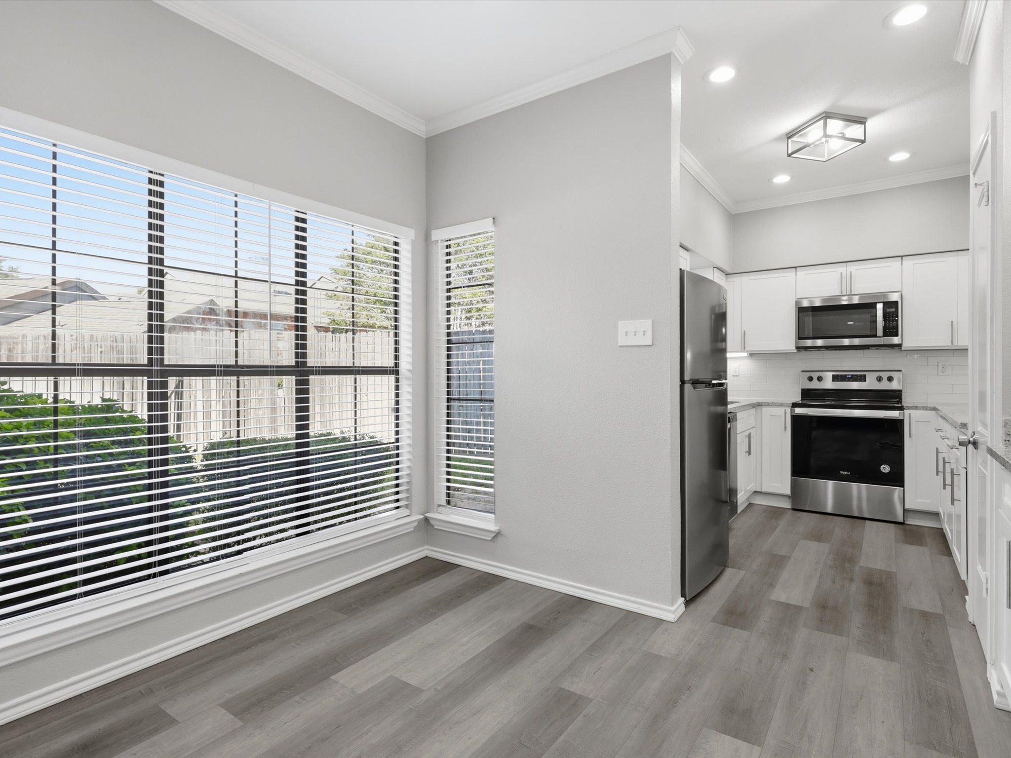 411 Pebble Way Arlington TX 76006