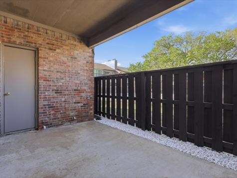 411 Pebble Way Arlington TX 76006