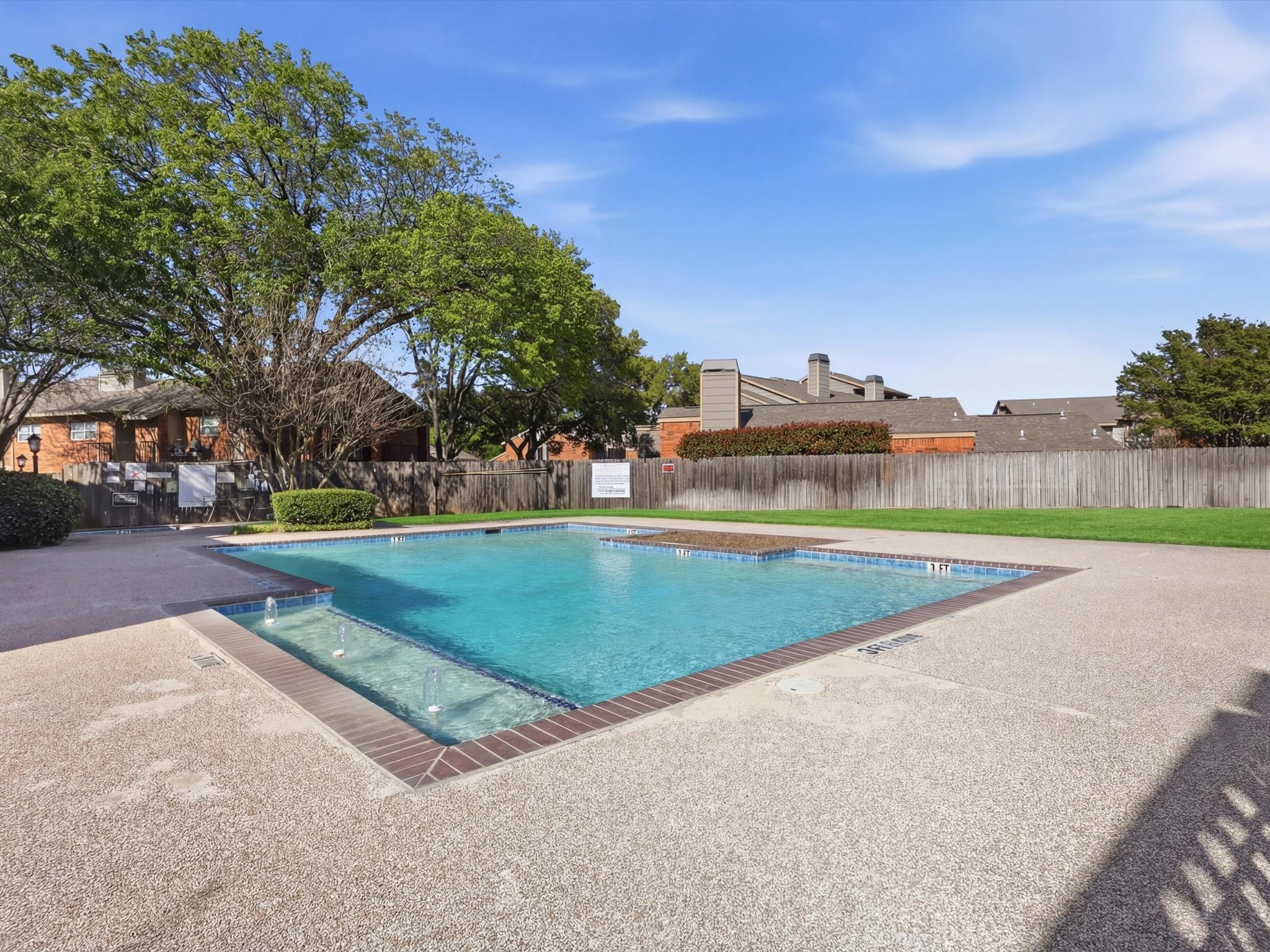 411 Pebble Way Arlington TX 76006