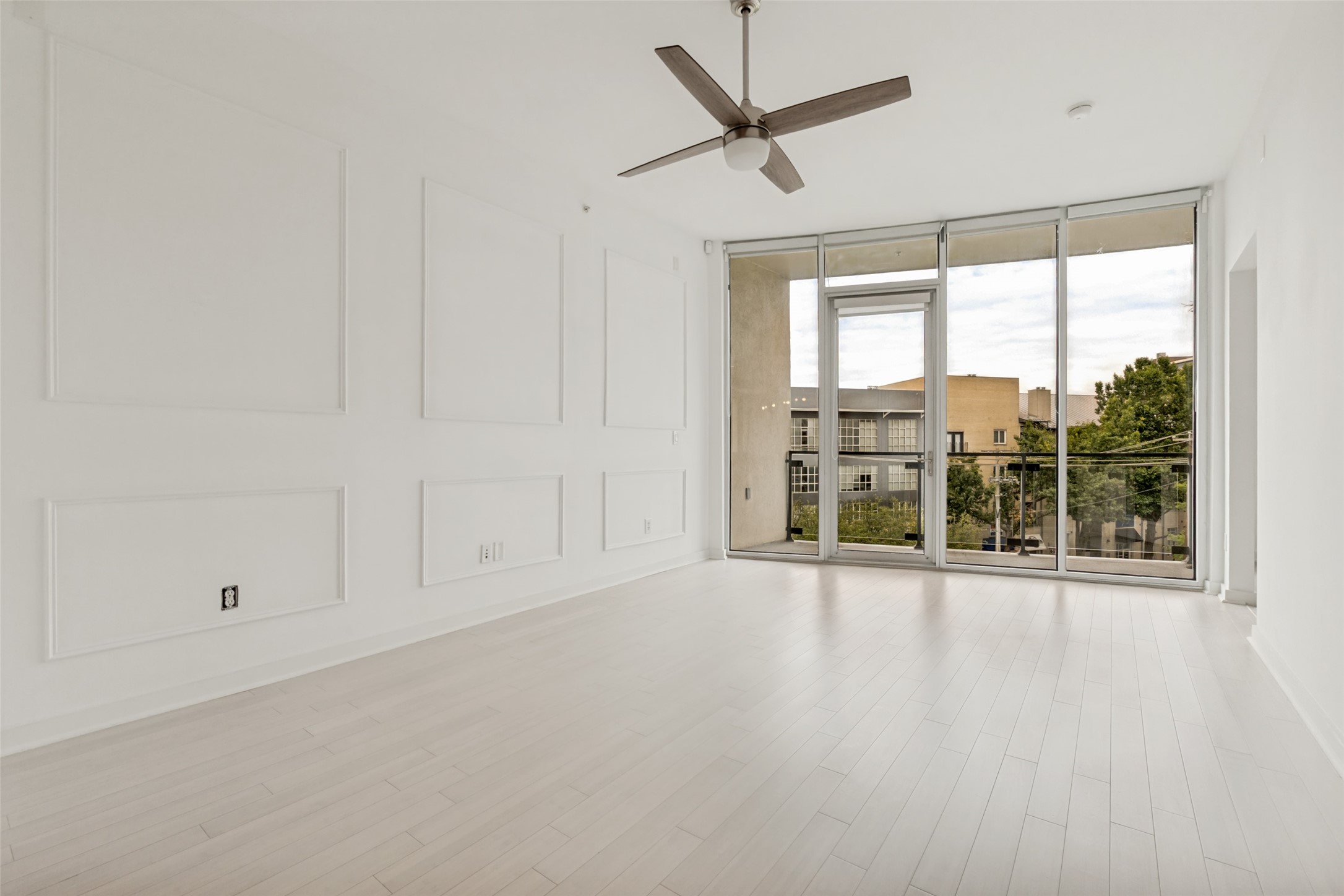2950 Mckinney Avenue Dallas TX 75204